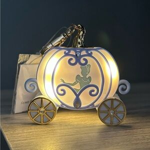 Bath & Bodyworks x Disney Light-Up Cinderella's Carriage PocketBac Holder